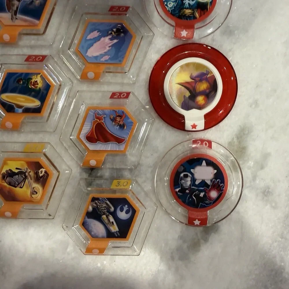 Disney Infinity 1.0 2.0 3.0 Power Disc Lot Of 20 No Duplicate (Lot 11) SOME RARE